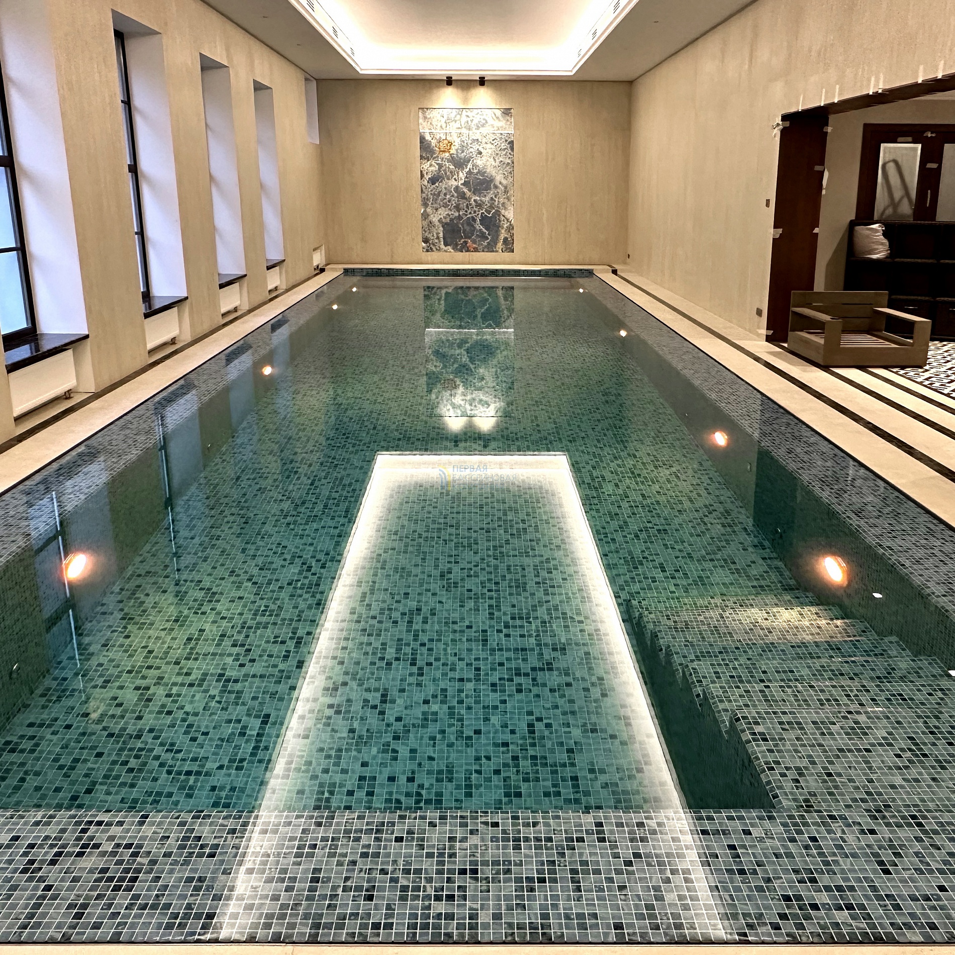 Бетонный бассейн, п. Николина Гора